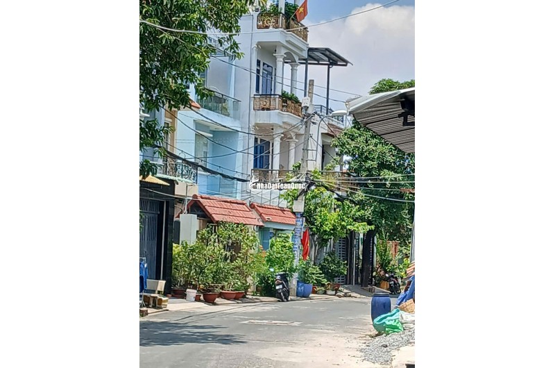 Bán nhà 100m2, 3 tầng, 3PN, 4WC, Trung Mỹ Tây 2A, Q12, 5.6 tỷ - Sổ Hồng